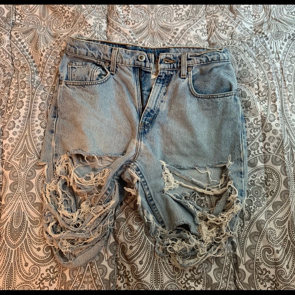 Levi Distressed Shorts